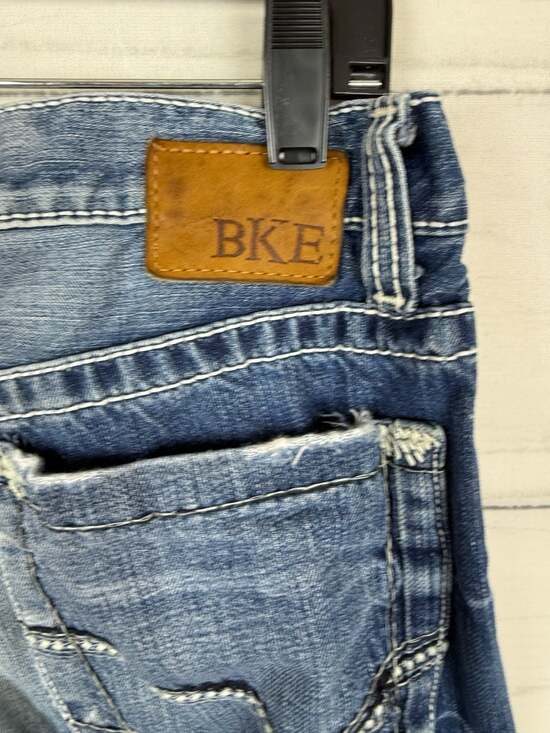 BKE Tyler Straight Distressed Heavy Stitch Men's Jeans Size 32
A-14 - Picture 5 of 9